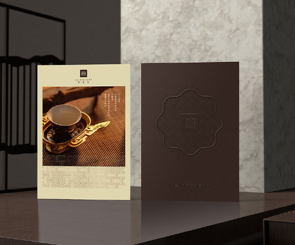 ?上海團(tuán)隊(duì)煥新葡萄酒體驗(yàn)的品牌形象與包裝設(shè)計(jì)